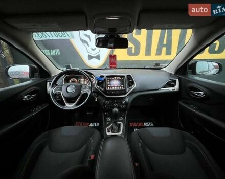 Черный Джип Чероки, объемом двигателя 2.36 л и пробегом 132 тыс. км за 17700 $, фото 33 на Automoto.ua