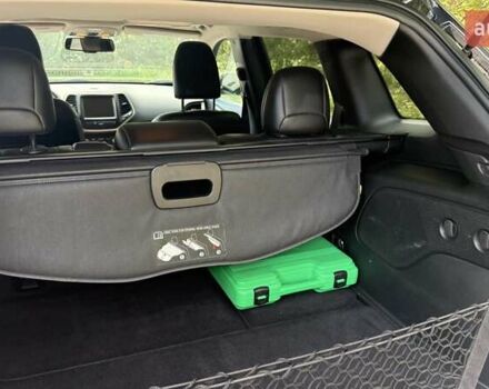 Черный Джип Чероки, объемом двигателя 3.24 л и пробегом 146 тыс. км за 16500 $, фото 14 на Automoto.ua