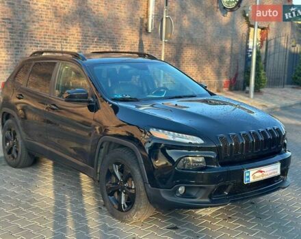 Черный Джип Чероки, объемом двигателя 2.36 л и пробегом 109 тыс. км за 15999 $, фото 3 на Automoto.ua