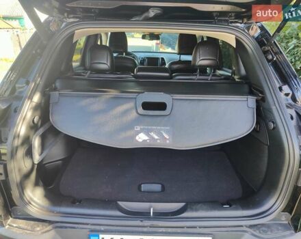 Черный Джип Чероки, объемом двигателя 2.18 л и пробегом 178 тыс. км за 18500 $, фото 9 на Automoto.ua