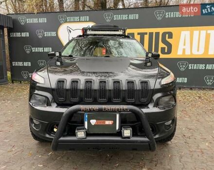 Черный Джип Чероки, объемом двигателя 2.36 л и пробегом 132 тыс. км за 17700 $, фото 1 на Automoto.ua