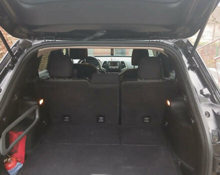 Черный Джип Чероки, объемом двигателя 2.36 л и пробегом 123 тыс. км за 13600 $, фото 12 на Automoto.ua