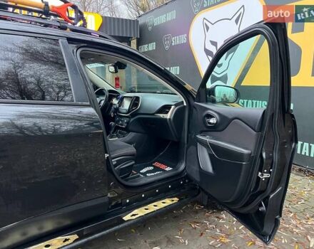 Черный Джип Чероки, объемом двигателя 2.36 л и пробегом 132 тыс. км за 17700 $, фото 34 на Automoto.ua