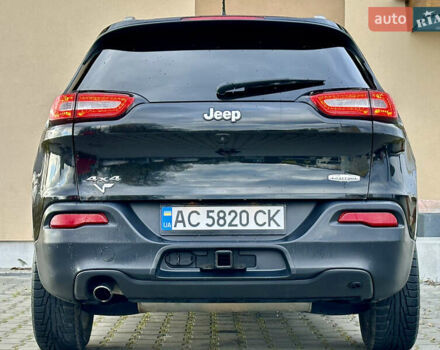 Джип Чероки 2016 в Дрогобыче на Automoto.ua Черный Джип Чероки, объемом двигателя 2.36 л и пробегом 92 тыс. км за 13250 $, фото 10 на Automoto.ua