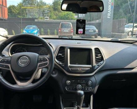 Черный Джип Чероки, объемом двигателя 2.4 л и пробегом 138 тыс. км за 13500 $, фото 12 на Automoto.ua