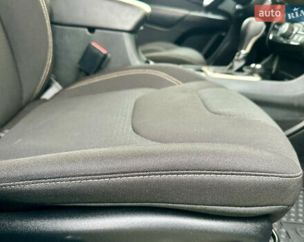 Джип Чероки 2016 в Дрогобыче на Automoto.ua Черный Джип Чероки, объемом двигателя 2.36 л и пробегом 92 тыс. км за 13250 $, фото 20 на Automoto.ua