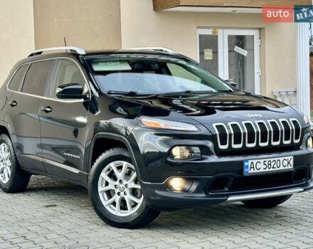 Джип Чероки 2016 в Дрогобыче на Automoto.ua Черный Джип Чероки, объемом двигателя 2.36 л и пробегом 92 тыс. км за 13250 $, фото 6 на Automoto.ua