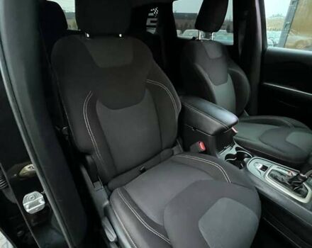 Черный Джип Чероки, объемом двигателя 2.36 л и пробегом 132 тыс. км за 17700 $, фото 35 на Automoto.ua