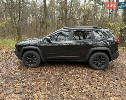 Черный Джип Чероки, объемом двигателя 3.2 л и пробегом 145 тыс. км за 15500 $, фото 1 на Automoto.ua