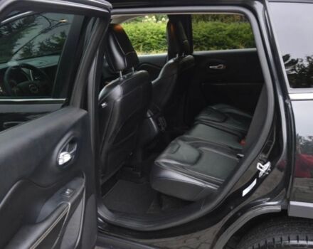 Черный Джип Чероки, объемом двигателя 2.4 л и пробегом 126 тыс. км за 9000 $, фото 11 на Automoto.ua