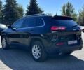 Черный Джип Чероки, объемом двигателя 3.3 л и пробегом 120 тыс. км за 14500 $, фото 4 на Automoto.ua