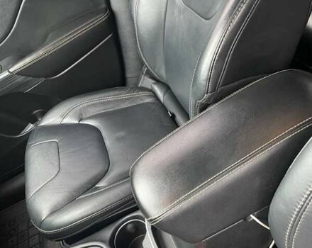 Чорний Джип Cherokee, об'ємом двигуна 2.36 л та пробігом 132 тис. км за 15500 $, фото 16 на Automoto.ua