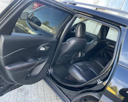 Черный Джип Чероки, объемом двигателя 2.4 л и пробегом 137 тыс. км за 15300 $, фото 5 на Automoto.ua