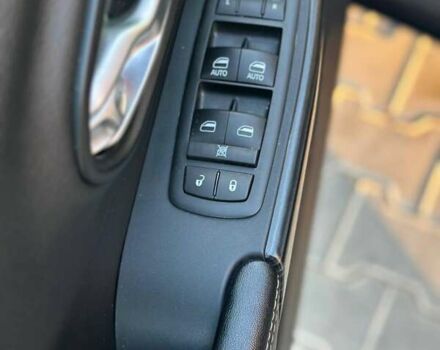 Черный Джип Чероки, объемом двигателя 2.36 л и пробегом 109 тыс. км за 15999 $, фото 22 на Automoto.ua