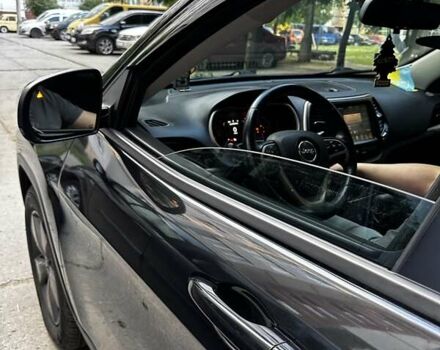 Черный Джип Чероки, объемом двигателя 2.36 л и пробегом 115 тыс. км за 14300 $, фото 23 на Automoto.ua