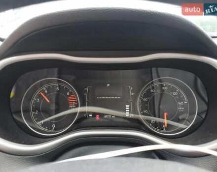 Чорний Джип Cherokee, об'ємом двигуна 0 л та пробігом 139 тис. км за 1900 $, фото 7 на Automoto.ua