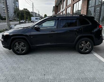 Черный Джип Чероки, объемом двигателя 2.36 л и пробегом 115 тыс. км за 14300 $, фото 4 на Automoto.ua