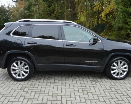 Черный Джип Чероки, объемом двигателя 2.4 л и пробегом 126 тыс. км за 9000 $, фото 6 на Automoto.ua