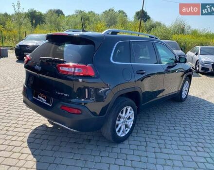 Чорний Джип Cherokee, об'ємом двигуна 2.36 л та пробігом 158 тис. км за 12300 $, фото 6 на Automoto.ua