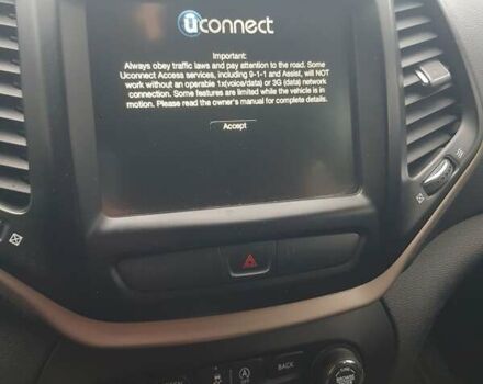 Черный Джип Чероки, объемом двигателя 3.24 л и пробегом 158 тыс. км за 15700 $, фото 10 на Automoto.ua