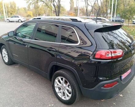 Черный Джип Чероки, объемом двигателя 0 л и пробегом 208 тыс. км за 10900 $, фото 5 на Automoto.ua