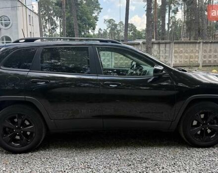 Черный Джип Чероки, объемом двигателя 3.24 л и пробегом 146 тыс. км за 16500 $, фото 2 на Automoto.ua