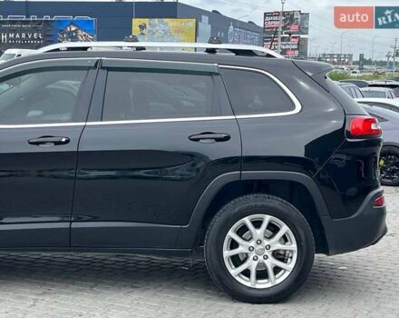 Чорний Джип Cherokee, об'ємом двигуна 2.4 л та пробігом 107 тис. км за 12450 $, фото 3 на Automoto.ua