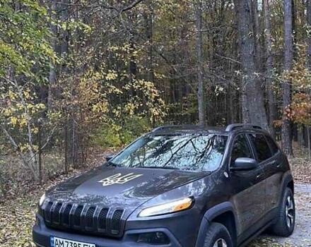Джип Cherokee 2017 у Житомирі на Automoto.ua Чорний Джип Cherokee, об'ємом двигуна 3.24 л та пробігом 186 тис. км за 15800 $, фото 3 на Automoto.ua