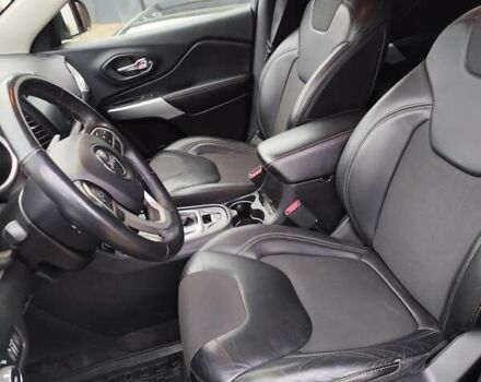 Джип Cherokee 2017 у Чернігові на Automoto.ua Чорний Джип Cherokee, об'ємом двигуна 2.36 л та пробігом 264 тис. км за 13950 $, фото 16 на Automoto.ua