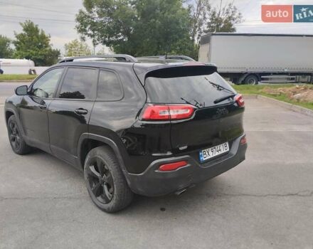 Чорний Джип Cherokee, об'ємом двигуна 2.36 л та пробігом 148 тис. км за 13296 $, фото 7 на Automoto.ua