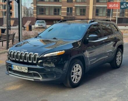 Черный Джип Чероки, объемом двигателя 2.4 л и пробегом 145 тыс. км за 15300 $, фото 5 на Automoto.ua