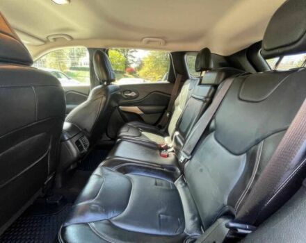 Джип Cherokee 2017 у Івано-Франківську на Automoto.ua Чорний Джип Cherokee, об'ємом двигуна 3.2 л та пробігом 56 тис. км за 4400 $, фото 9 на Automoto.ua