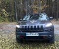 Джип Cherokee 2017 у Житомирі на Automoto.ua Чорний Джип Cherokee, об'ємом двигуна 3.24 л та пробігом 186 тис. км за 15800 $, фото 2 на Automoto.ua