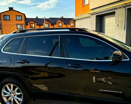 Черный Джип Чероки, объемом двигателя 2.4 л и пробегом 60 тыс. км за 16100 $, фото 2 на Automoto.ua