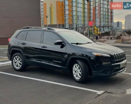 Черный Джип Чероки, объемом двигателя 2.4 л и пробегом 145 тыс. км за 15300 $, фото 1 на Automoto.ua