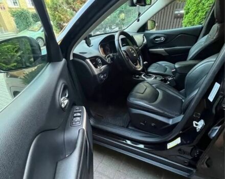 Чорний Джип Cherokee, об'ємом двигуна 2.4 л та пробігом 112 тис. км за 8900 $, фото 10 на Automoto.ua