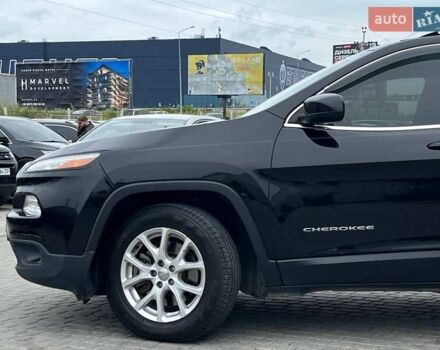 Чорний Джип Cherokee, об'ємом двигуна 2.4 л та пробігом 107 тис. км за 12450 $, фото 1 на Automoto.ua