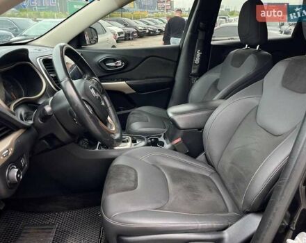 Чорний Джип Cherokee, об'ємом двигуна 2.4 л та пробігом 107 тис. км за 12450 $, фото 14 на Automoto.ua