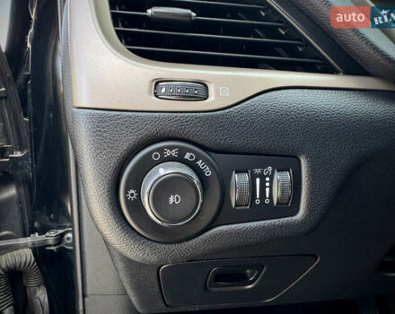 Черный Джип Чероки, объемом двигателя 2.36 л и пробегом 110 тыс. км за 15000 $, фото 18 на Automoto.ua