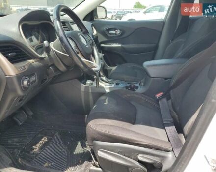 Чорний Джип Cherokee, об'ємом двигуна 2.36 л та пробігом 140 тис. км за 2500 $, фото 6 на Automoto.ua