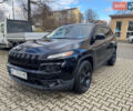 Чорний Джип Cherokee, об'ємом двигуна 3.24 л та пробігом 187 тис. км за 14000 $, фото 1 на Automoto.ua