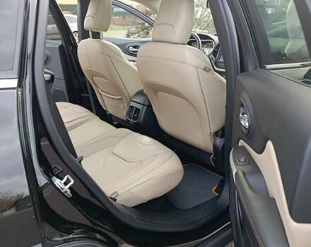 Чорний Джип Cherokee, об'ємом двигуна 2.36 л та пробігом 153 тис. км за 14499 $, фото 15 на Automoto.ua