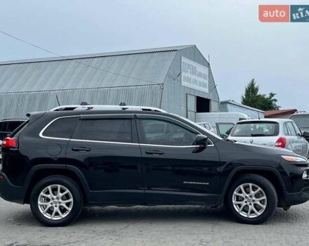 Чорний Джип Cherokee, об'ємом двигуна 2.4 л та пробігом 107 тис. км за 12450 $, фото 8 на Automoto.ua