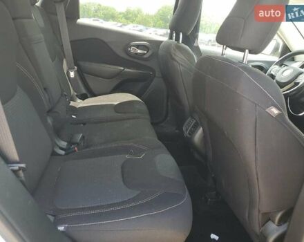 Чорний Джип Cherokee, об'ємом двигуна 2.36 л та пробігом 140 тис. км за 2500 $, фото 9 на Automoto.ua