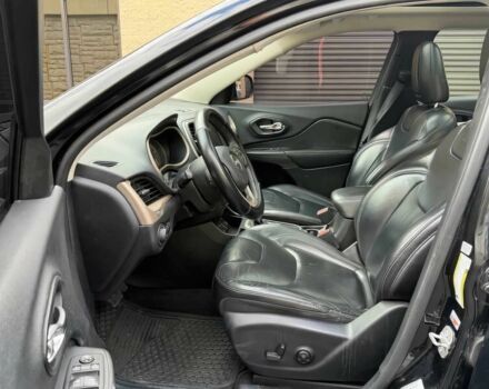 Чорний Джип Cherokee, об'ємом двигуна 2.4 л та пробігом 67 тис. км за 7900 $, фото 7 на Automoto.ua