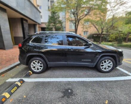 Черный Джип Чероки, объемом двигателя 2.2 л и пробегом 74 тыс. км за 8996 $, фото 3 на Automoto.ua