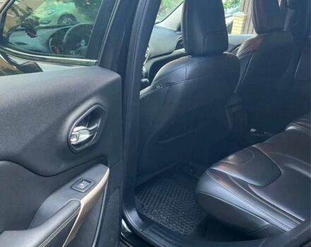 Чорний Джип Cherokee, об'ємом двигуна 2.4 л та пробігом 112 тис. км за 8900 $, фото 9 на Automoto.ua