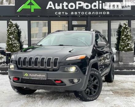 Чорний Джип Cherokee, об'ємом двигуна 3.2 л та пробігом 76 тис. км за 18999 $, фото 1 на Automoto.ua