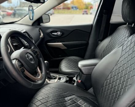 Черный Джип Чероки, объемом двигателя 2.4 л и пробегом 188 тыс. км за 13500 $, фото 10 на Automoto.ua