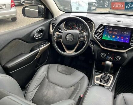 Чорний Джип Cherokee, об'ємом двигуна 2.4 л та пробігом 107 тис. км за 12450 $, фото 31 на Automoto.ua